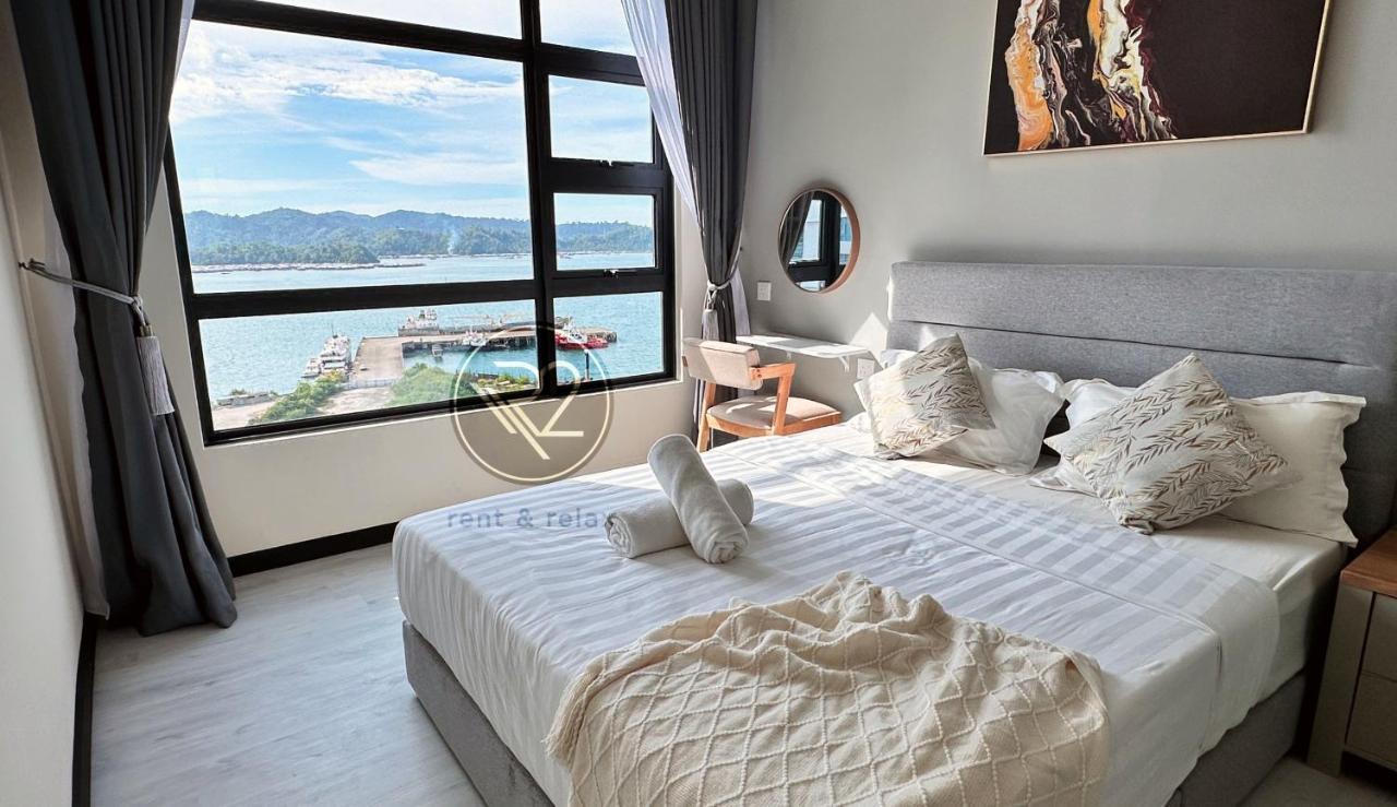 Sea&Pool View Stunning Homestay, Wifi, Netflix Near Malls, Jetty, Convenient Stores Kota Kinabalu Exterior foto